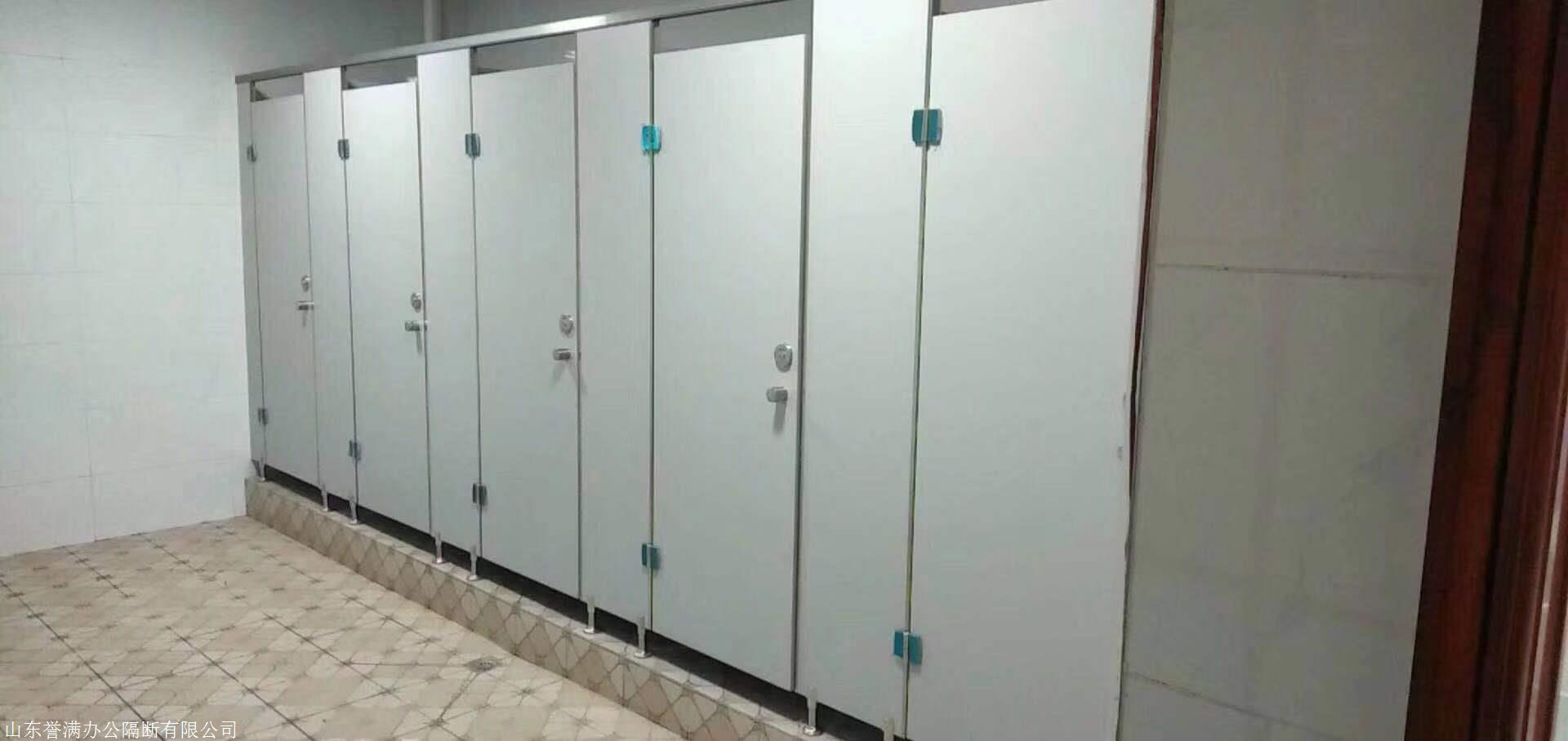 PVC中空板衛生間隔斷 經濟實用的衛浴分隔解決方案